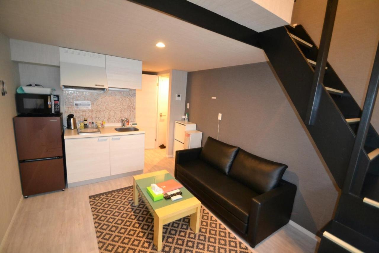 Aparthotel Palais Royal With Parking Sapporo Exterior foto